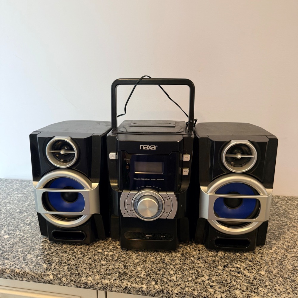 Naxa NPB-429 Portable MP3 CD Player FM Radio USB Boombox Black Plastic